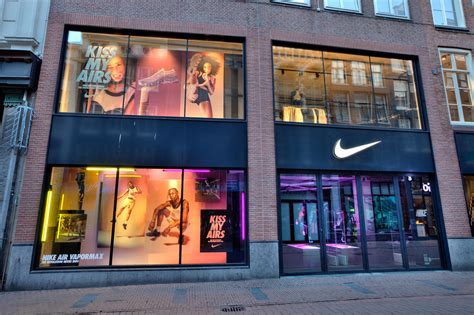 kalverstraat nike winkel|Nike amsterdam kalverstraat.